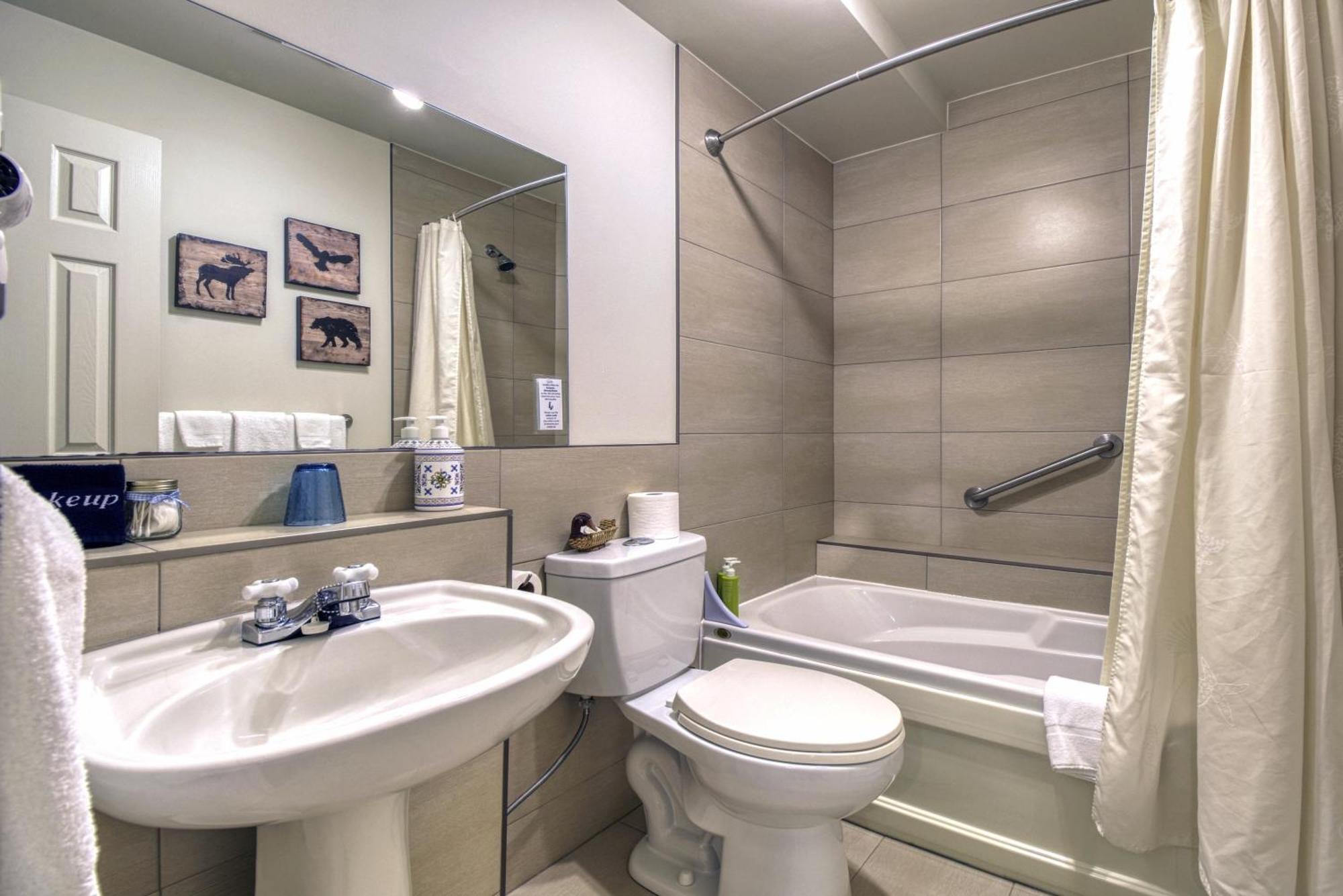Auberge Le Lupin-Self Check-In Mont-Tremblant Luaran gambar