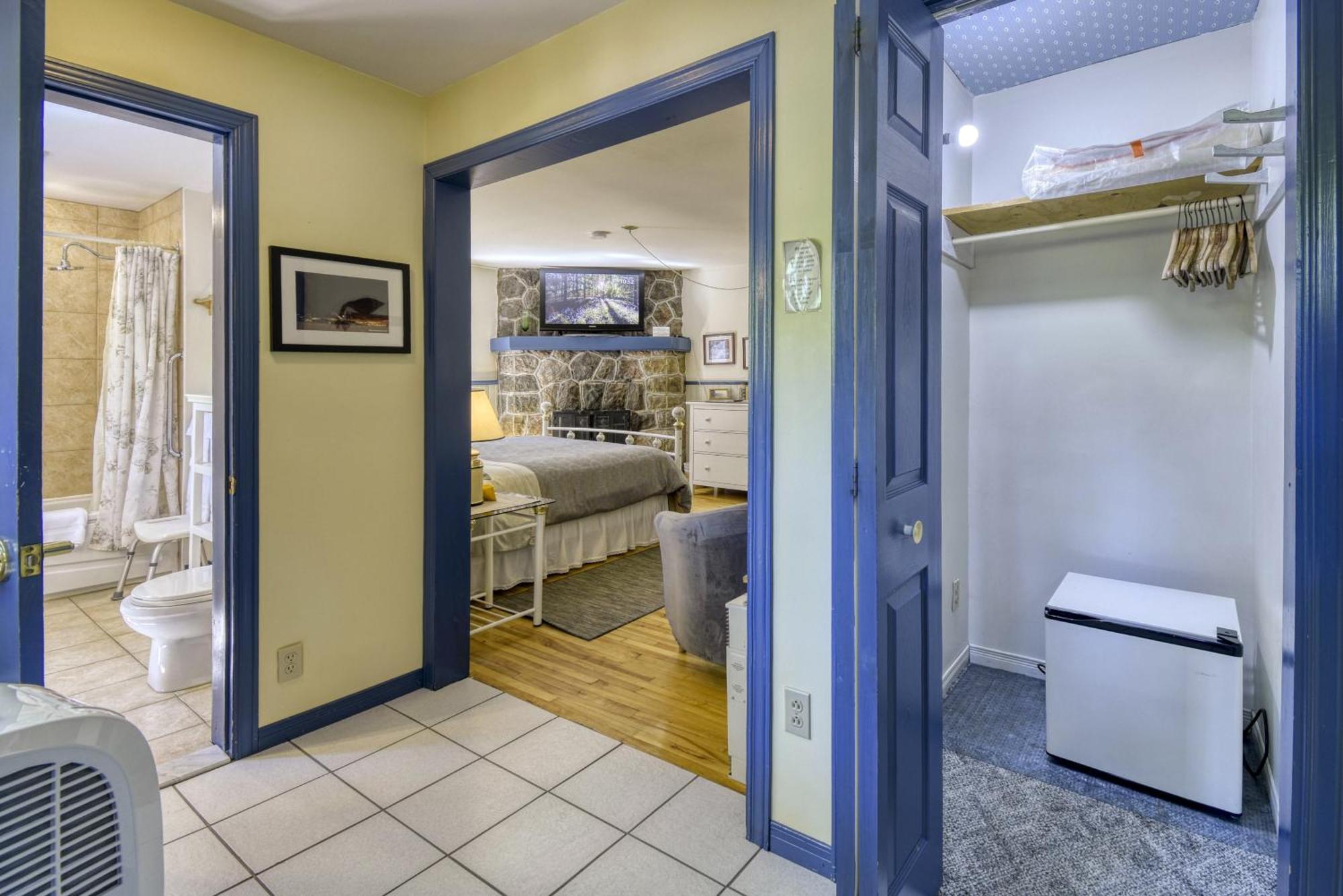 Auberge Le Lupin-Self Check-In Mont-Tremblant Luaran gambar