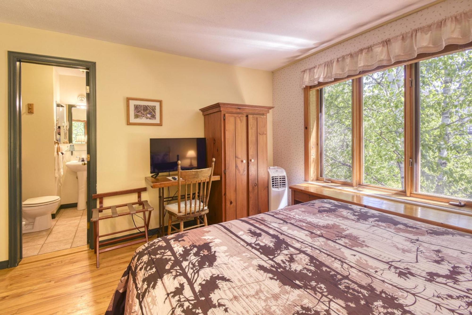 Auberge Le Lupin-Self Check-In Mont-Tremblant Luaran gambar