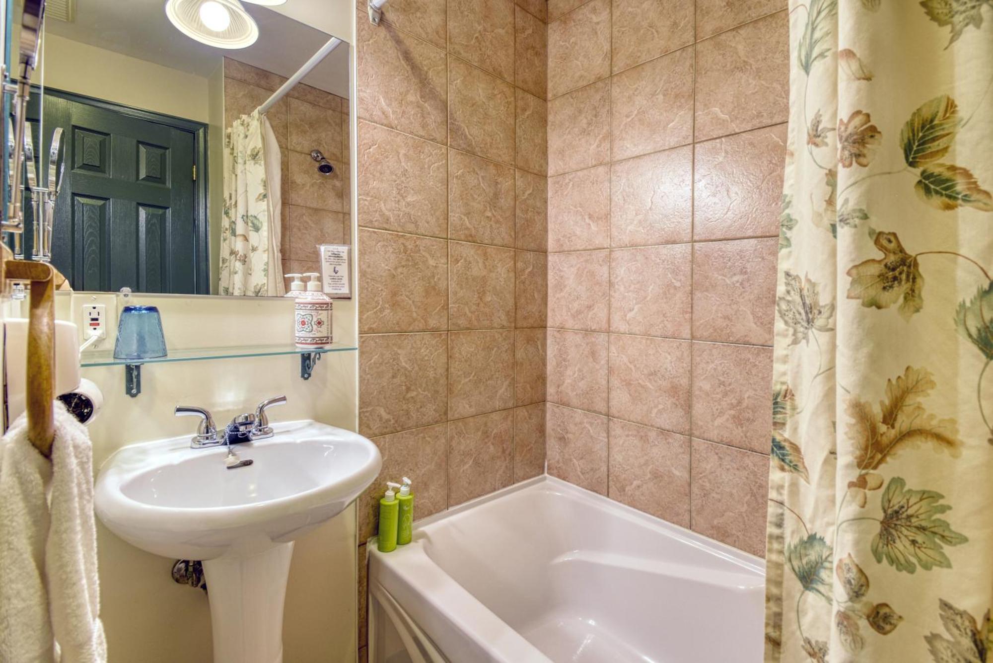 Auberge Le Lupin-Self Check-In Mont-Tremblant Luaran gambar